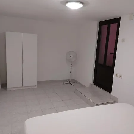 Marcelina 13 شقة